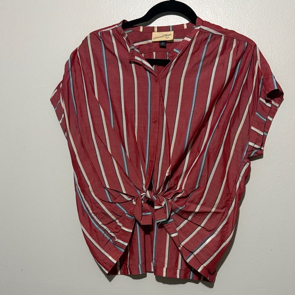 Universal Thread Striped Button-Down Shirt - Picture 4 of 5